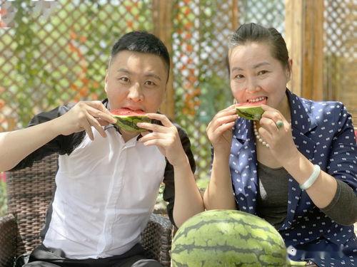 剧情吃瓜,幕后黑手揭秘，吃瓜群众围观大戏