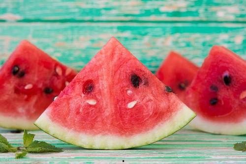 吃瓜吃一半文案,揭秘吃瓜群众的独特体验