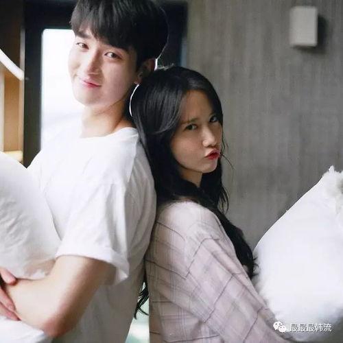 女友在吃瓜头像情侣,情侣头像背后的浪漫故事