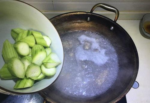 土瓜几月份吃是正季