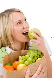 梦见家里女人吃瓜,揭秘家里女人吃瓜的神秘寓意