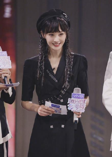 吃瓜爆料郑爽新戏,剧情悬疑，吃瓜群众翘首以待