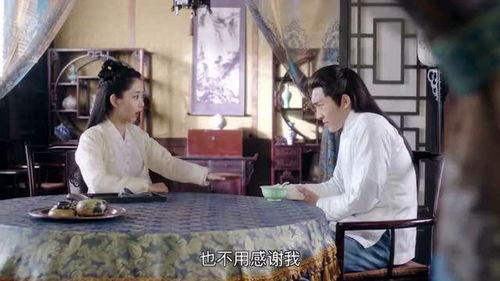 吃瓜追爱,甜蜜误会下的浪漫邂逅