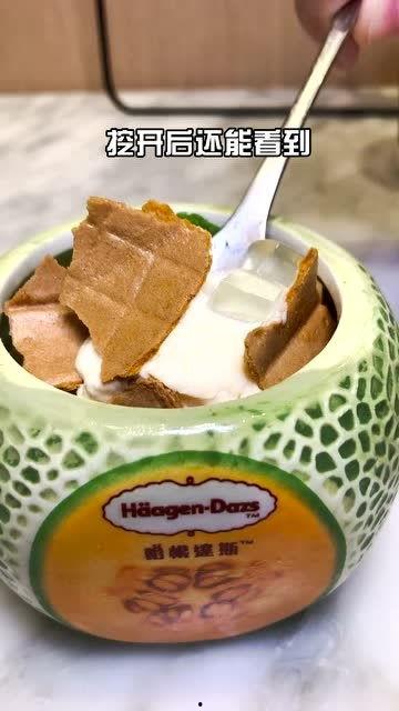 满杯吃瓜,揭秘娱乐圈的甜蜜与苦涩