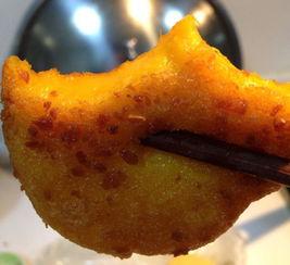 炸糕宝宝吃瓜,炸糕宝宝与瓜果乐园的甜蜜邂逅