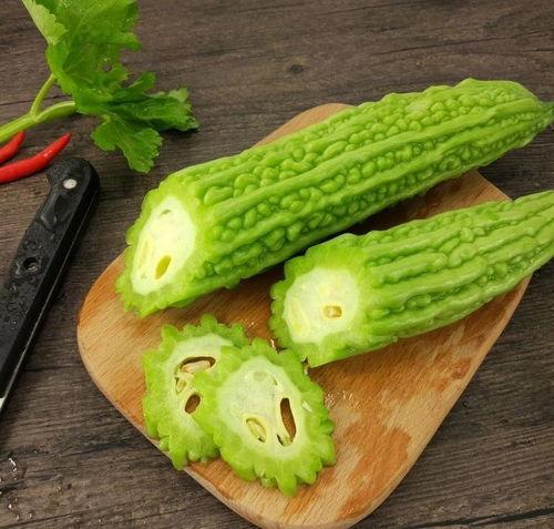 吃瓜洗眼睛